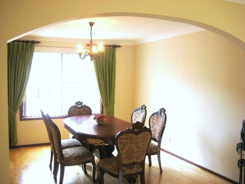 2 Elanora Close, Baulkham Hills NSW 2153