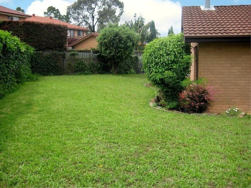 2 Elanora Close, Baulkham Hills NSW 2153