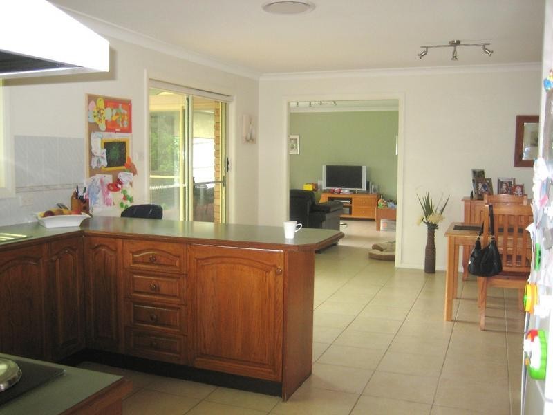 6 Silverfern Cr, West Pennant Hills NSW 2125