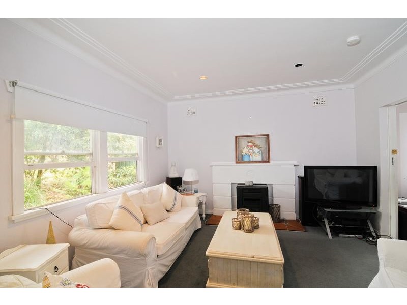 20 Cecil Avenue, Castle Hill NSW 2154