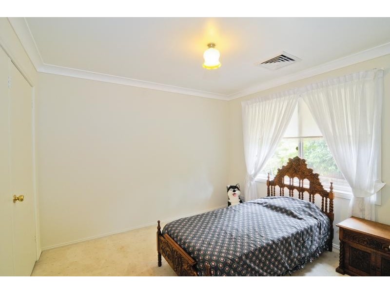 4 Fallen Leaf Court, West Pennant Hills NSW 2125