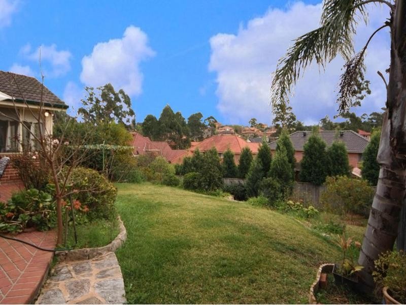 52 Coonara Avenue, West Pennant Hills NSW 2125