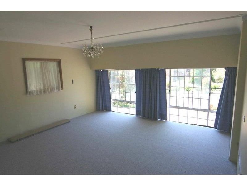 15 Hancock Drive, Cherrybrook NSW 2126