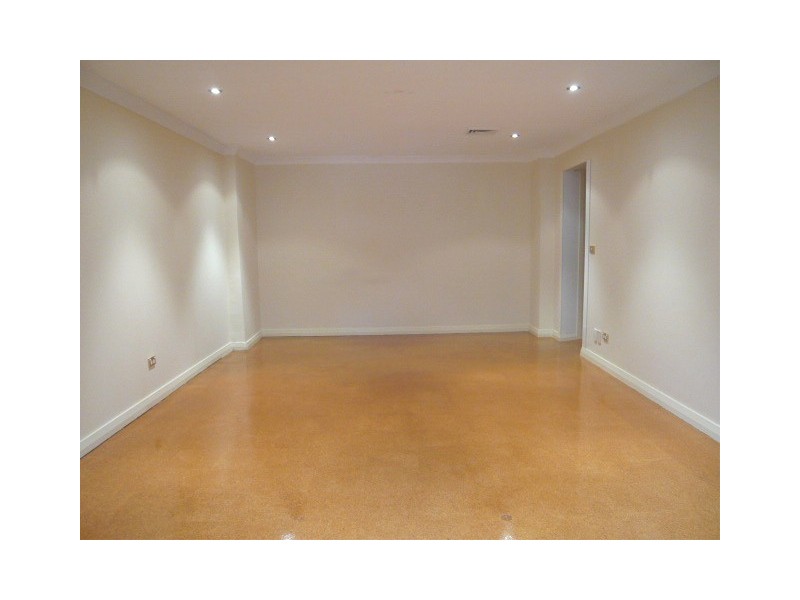 12 Southwood Place, West Pennant Hills NSW 2125