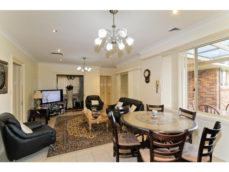 6 Jordana Place, Castle Hill NSW 2154