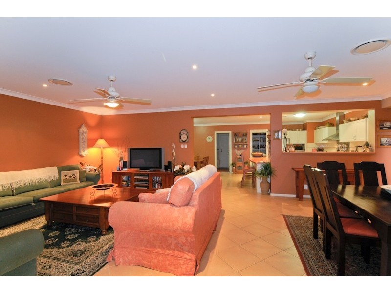 21 Softwood Avenue, Beaumont Hills NSW 2155