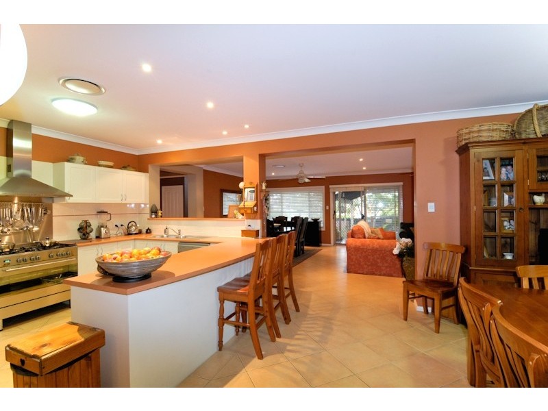 21 Softwood Avenue, Beaumont Hills NSW 2155