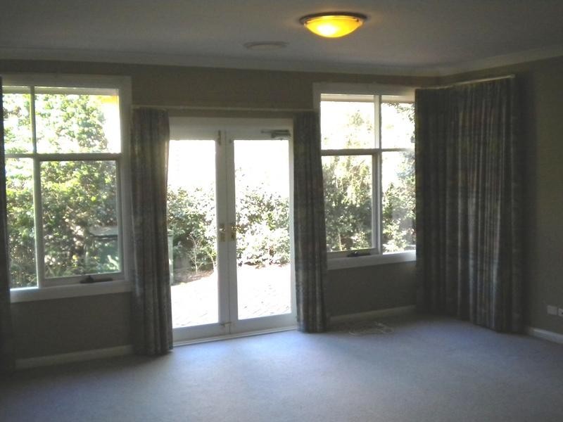 8 Yanagin Place, West Pennant Hills NSW 2125