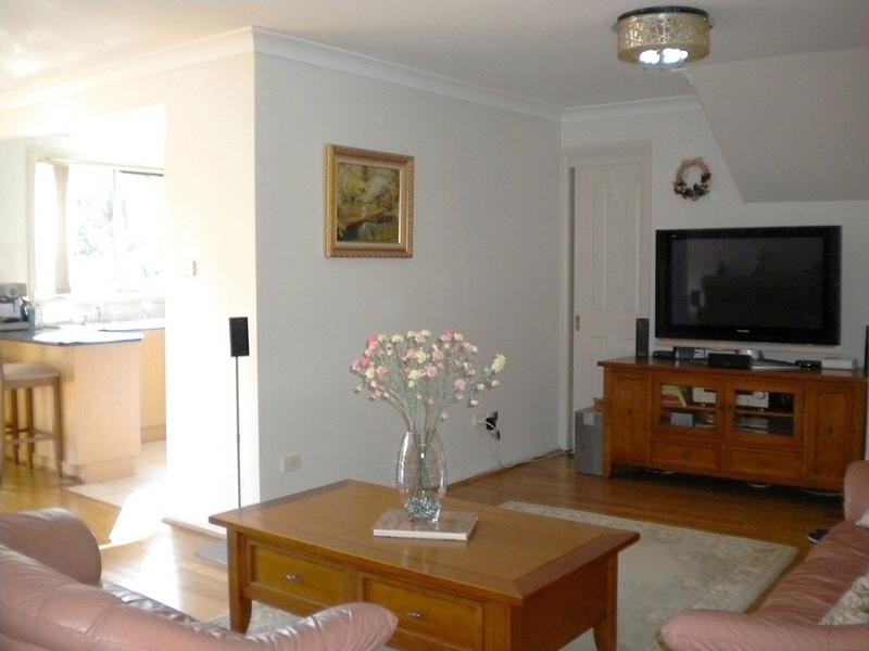 1/33 Coonara Avenue, West Pennant Hills NSW 2125