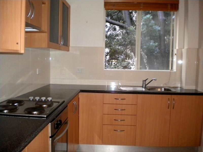 8/32 Wharf Road, Gladesville NSW 2111