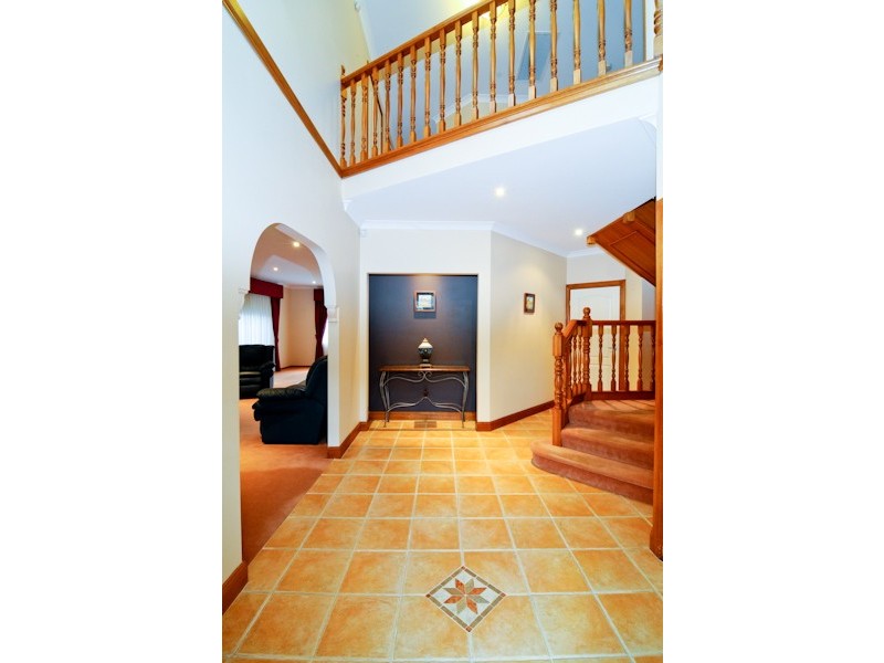 23 Wongajong Close, Castle Hill NSW 2154