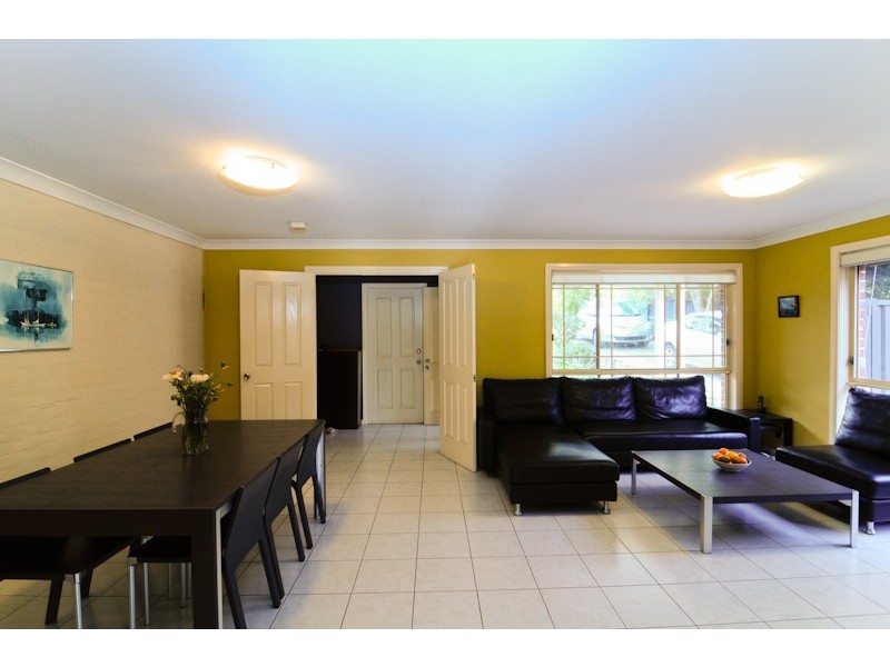 1B Warwick Parade, Castle Hill NSW 2154