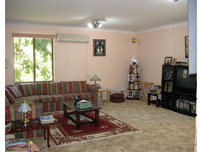 2 Lawson Place, Castle Hill NSW 2154