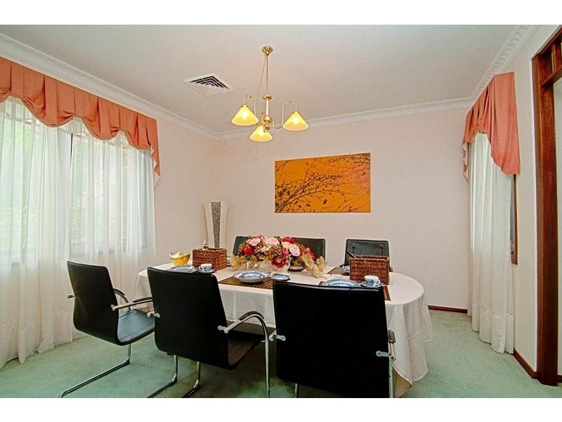 9 Matthew Way, West Pennant Hills NSW 2125