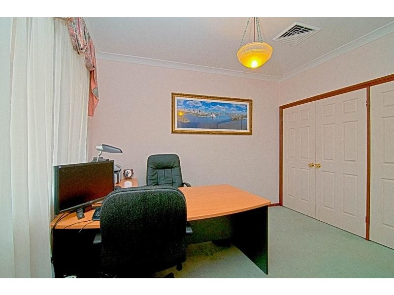 9 Matthew Way, West Pennant Hills NSW 2125
