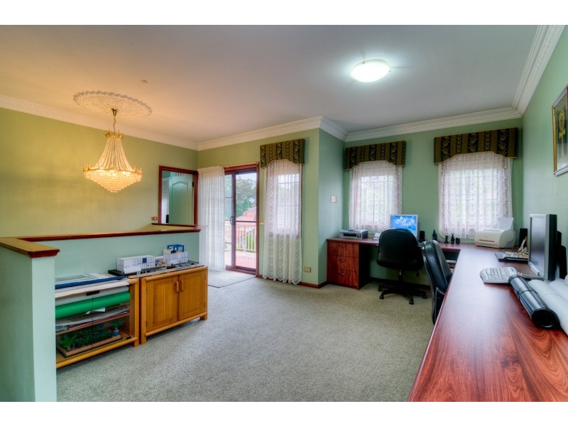 5 Luss Court, Glenhaven NSW 2156