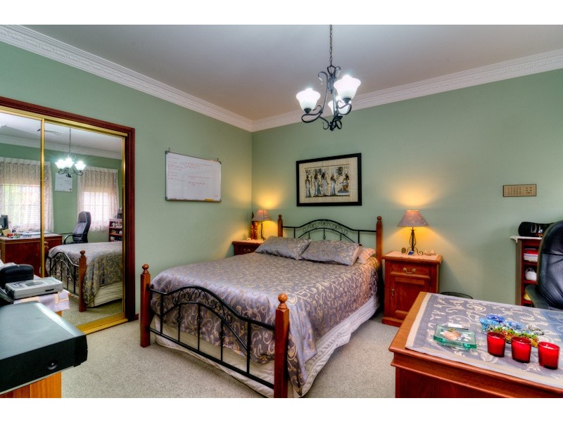 5 Luss Court, Glenhaven NSW 2156