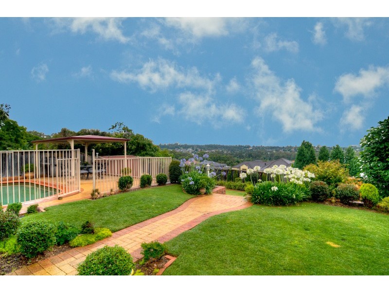 5 Luss Court, Glenhaven NSW 2156