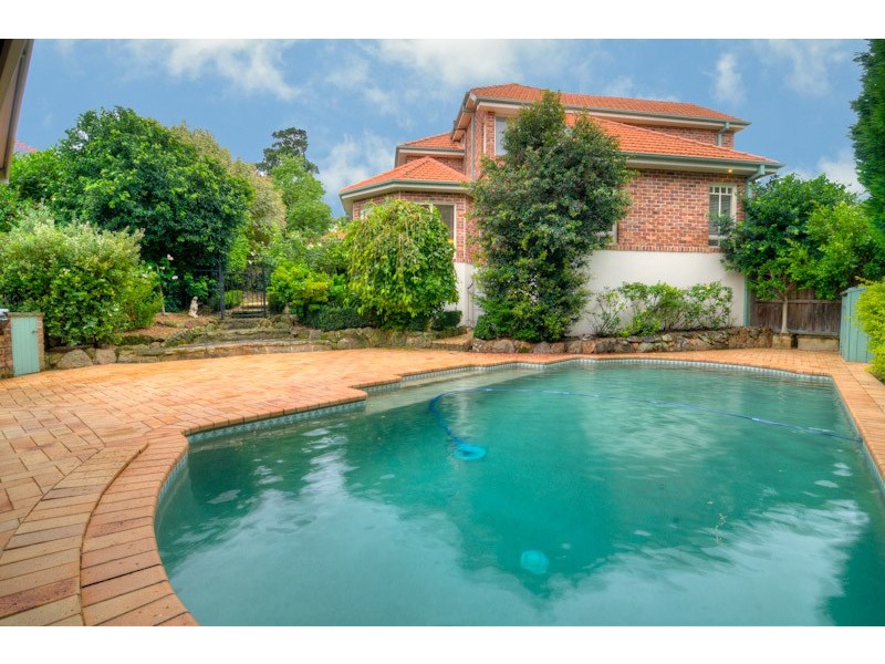 12 Invergowrie Close, West Pennant Hills NSW 2125