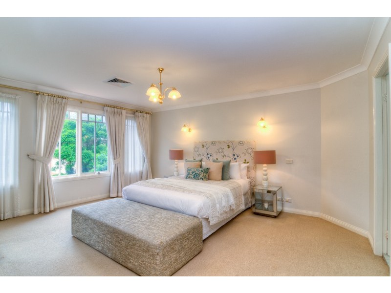 12 Invergowrie Close, West Pennant Hills NSW 2125