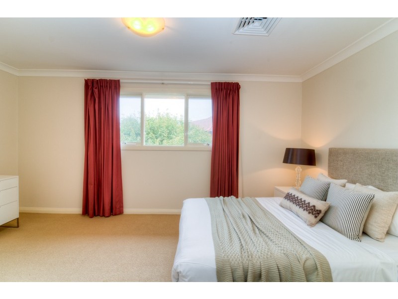 12 Invergowrie Close, West Pennant Hills NSW 2125