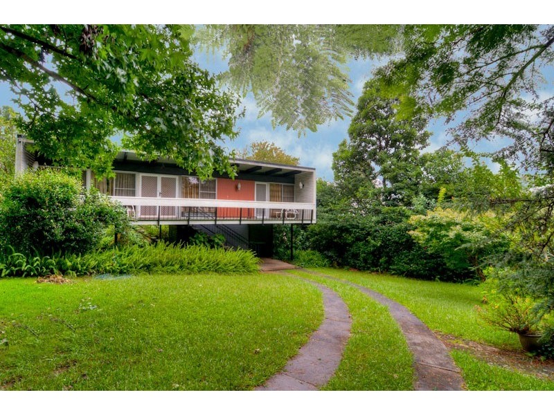 5 Cheyne Walk, West Pennant Hills NSW 2125