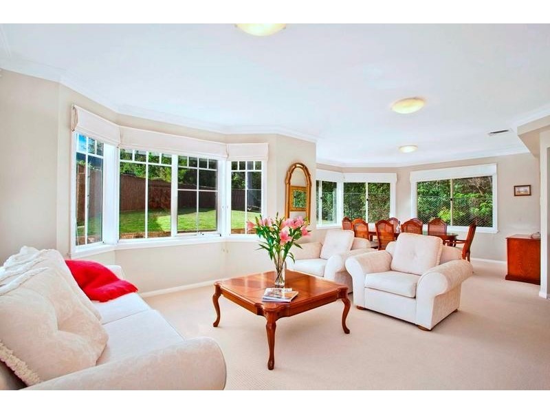 19 Lynton Green, West Pennant Hills NSW 2125