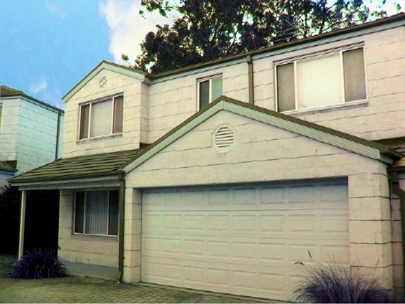 4/6 Golden Grove Avenue, Kellyville NSW 2155