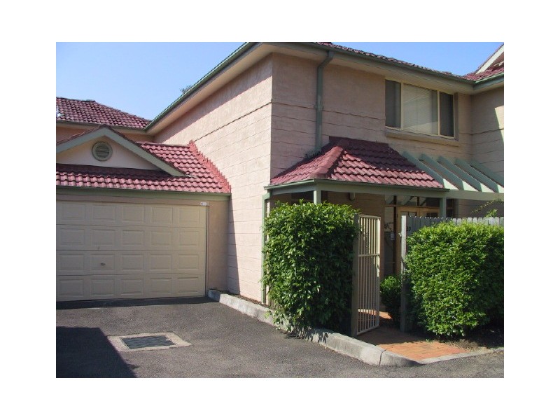 20/2 Rifle Range Road, Northmead NSW 2152