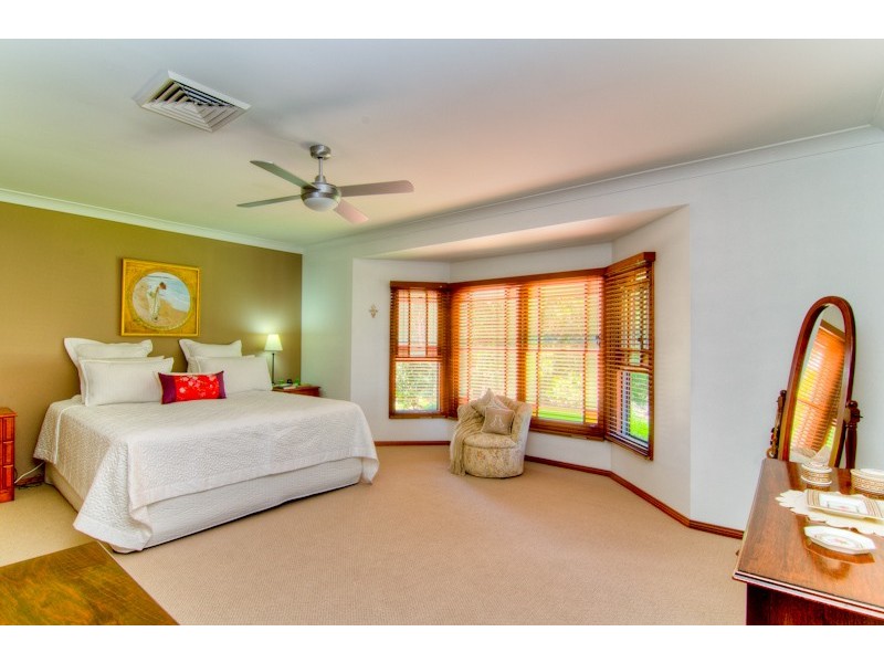2 Wahroonga Place, West Pennant Hills NSW 2125