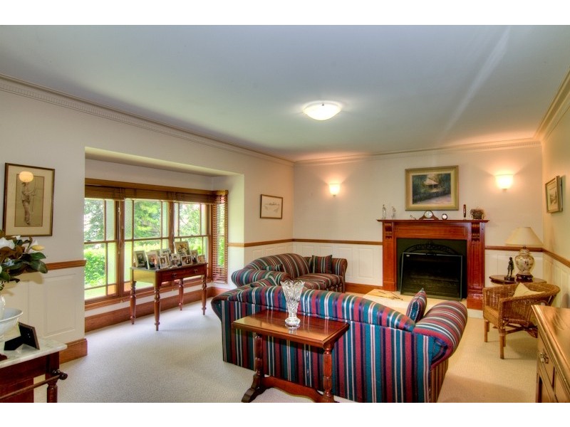 2 Wahroonga Place, West Pennant Hills NSW 2125