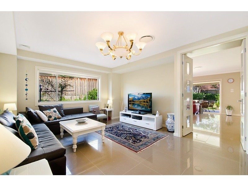 117 Gilbert Road, Castle Hill NSW 2154