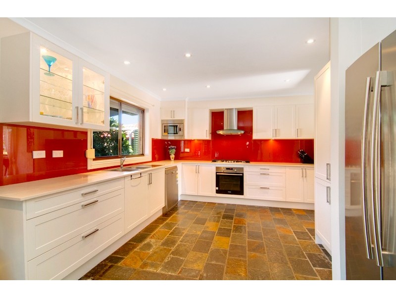 25 Battlement Crescent, Castle Hill NSW 2154