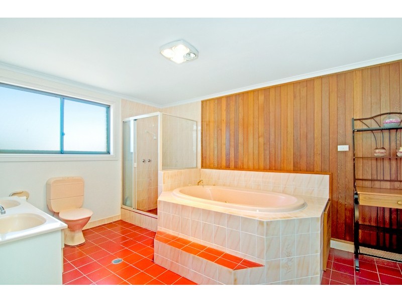 25 Battlement Crescent, Castle Hill NSW 2154