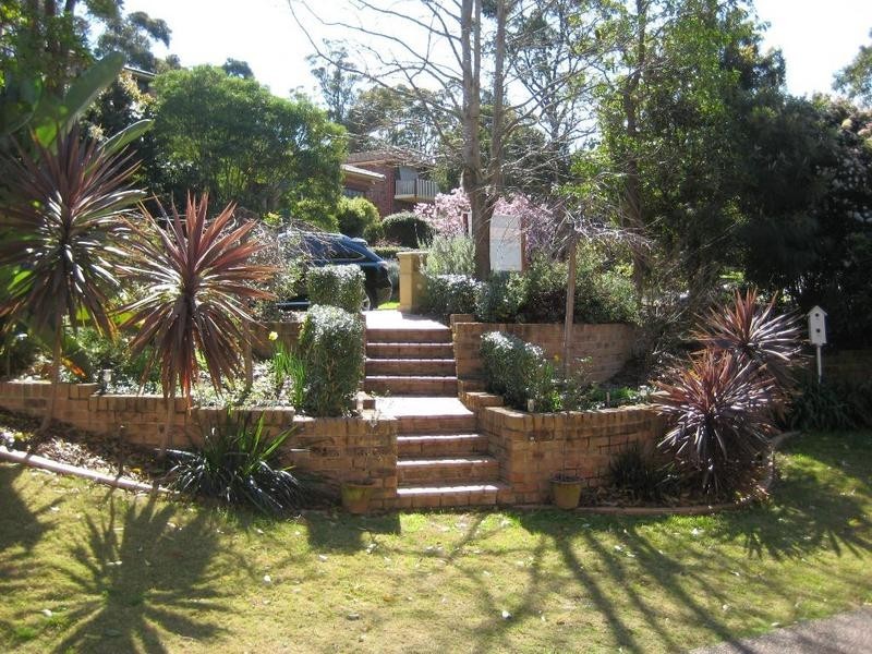 1/8 Carinda Drive, Glenhaven NSW 2156