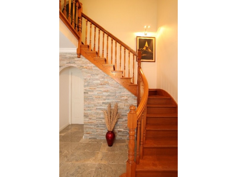 18 Coonara Avenue, West Pennant Hills NSW 2125