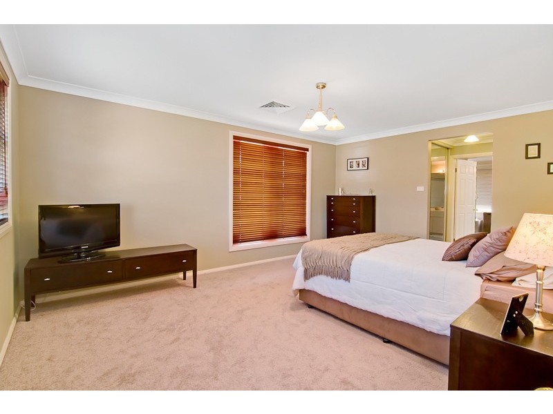 22 Fernbank Place, Cherrybrook NSW 2126