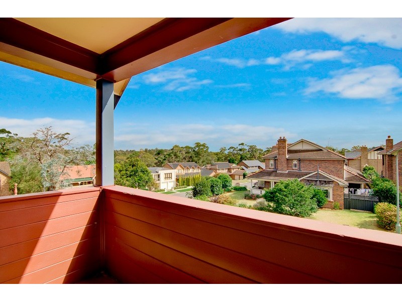 1 Eaglehawk Place, West Pennant Hills NSW 2125