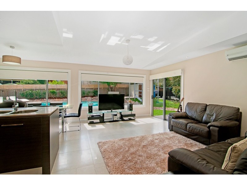 8 Chester Avenue, Baulkham Hills NSW 2153