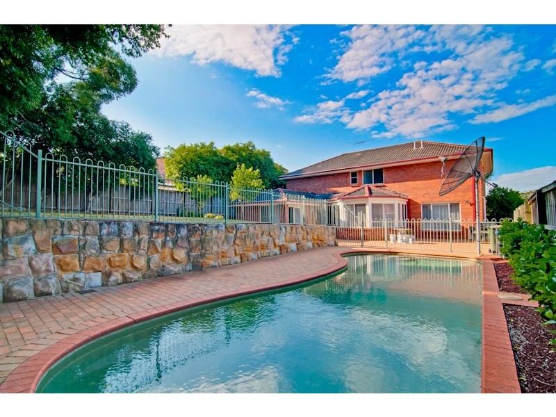 5 Mowbray Close, Castle Hill NSW 2154