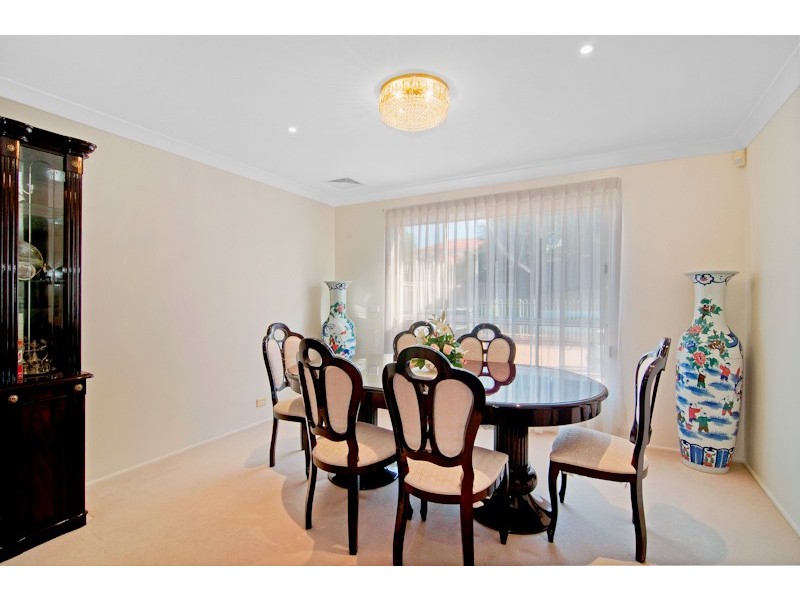 5 Mowbray Close, Castle Hill NSW 2154