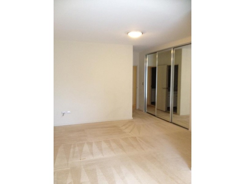 82/23-35 Crane Road, Castle Hill NSW 2154