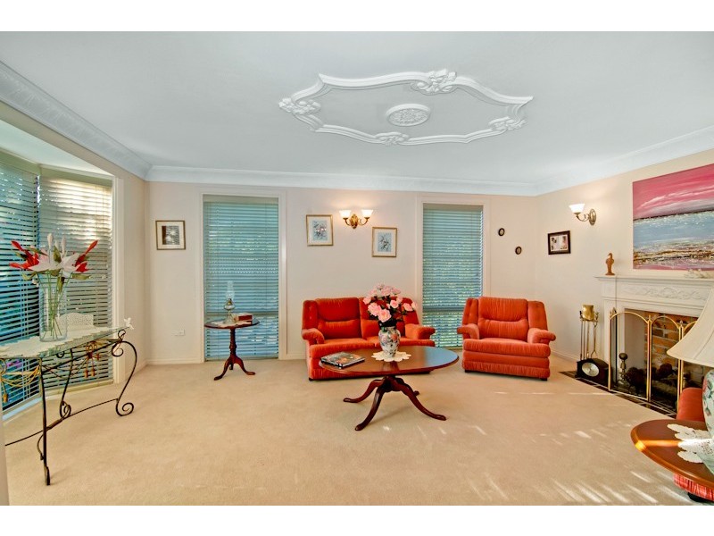 82 Ulundri Drive, Castle Hill NSW 2154