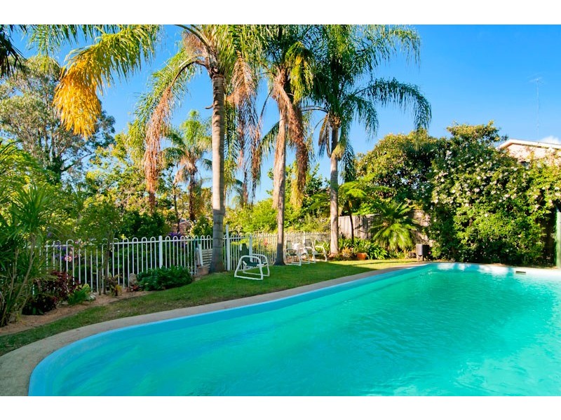 82 Ulundri Drive, Castle Hill NSW 2154