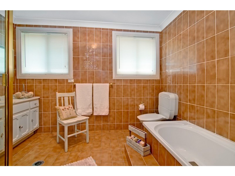 82 Ulundri Drive, Castle Hill NSW 2154