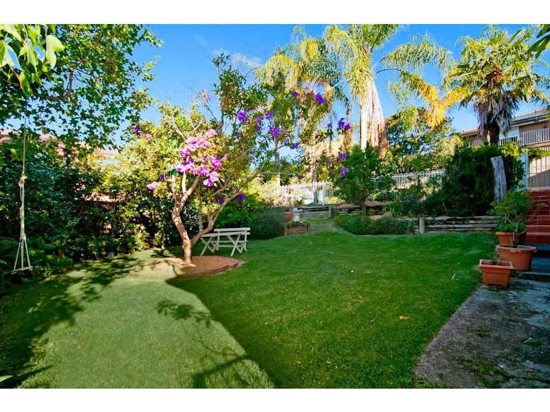 82 Ulundri Drive, Castle Hill NSW 2154