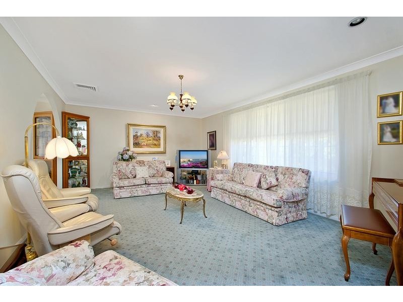 20 Anne William Drive, West Pennant Hills NSW 2125