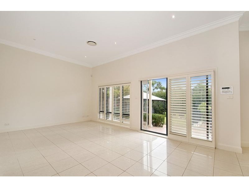 6 Brookpine Place, West Pennant Hills NSW 2125
