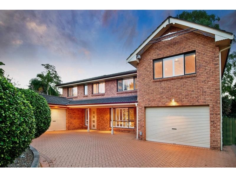 18 Woodchester Close, Castle Hill NSW 2154
