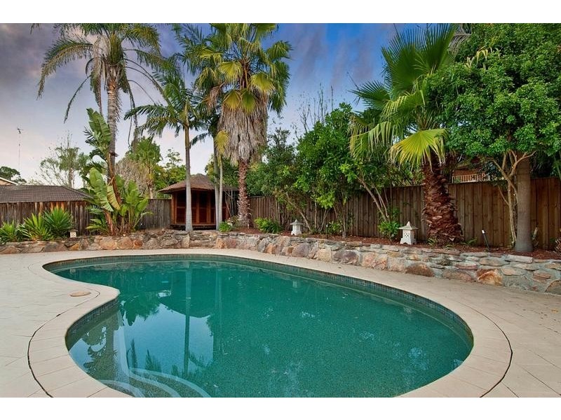 18 Woodchester Close, Castle Hill NSW 2154